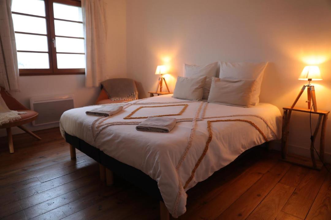 Photo of Bedroom in Sare
