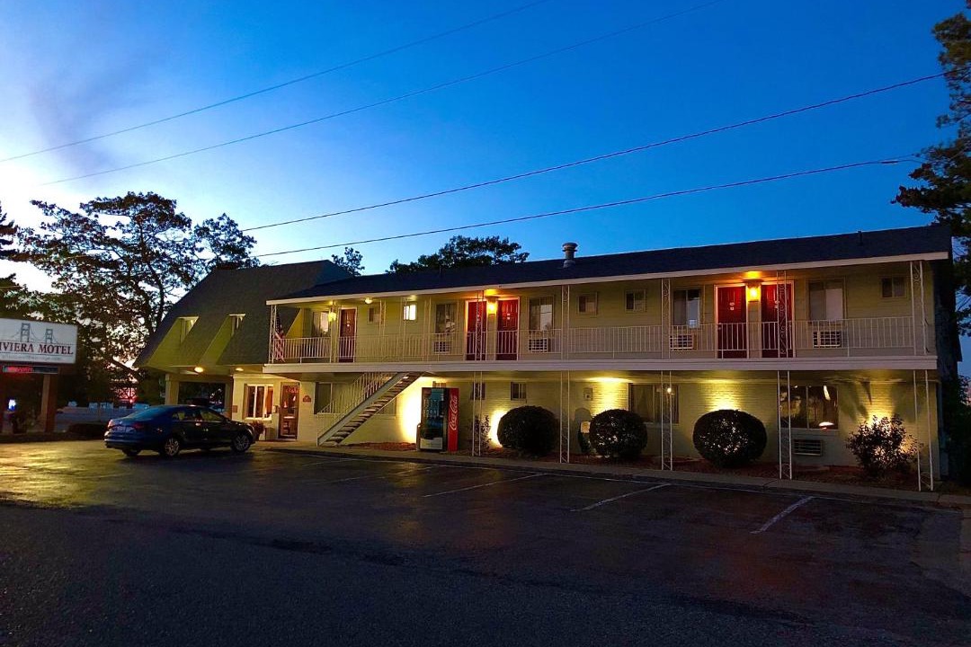Photo of Buildings in Mackinaw City