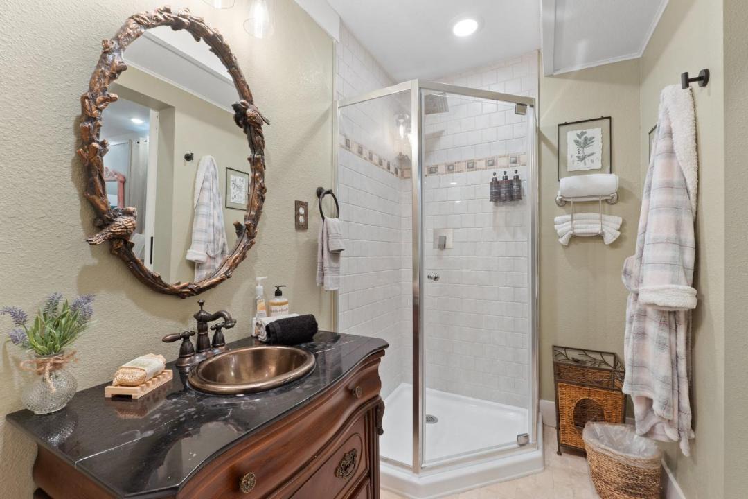 Photo of Bathroom in Chipley
