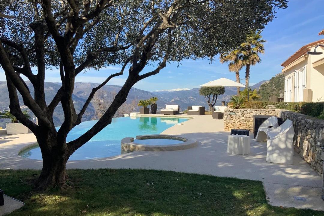 Photo of Others in Aspremont