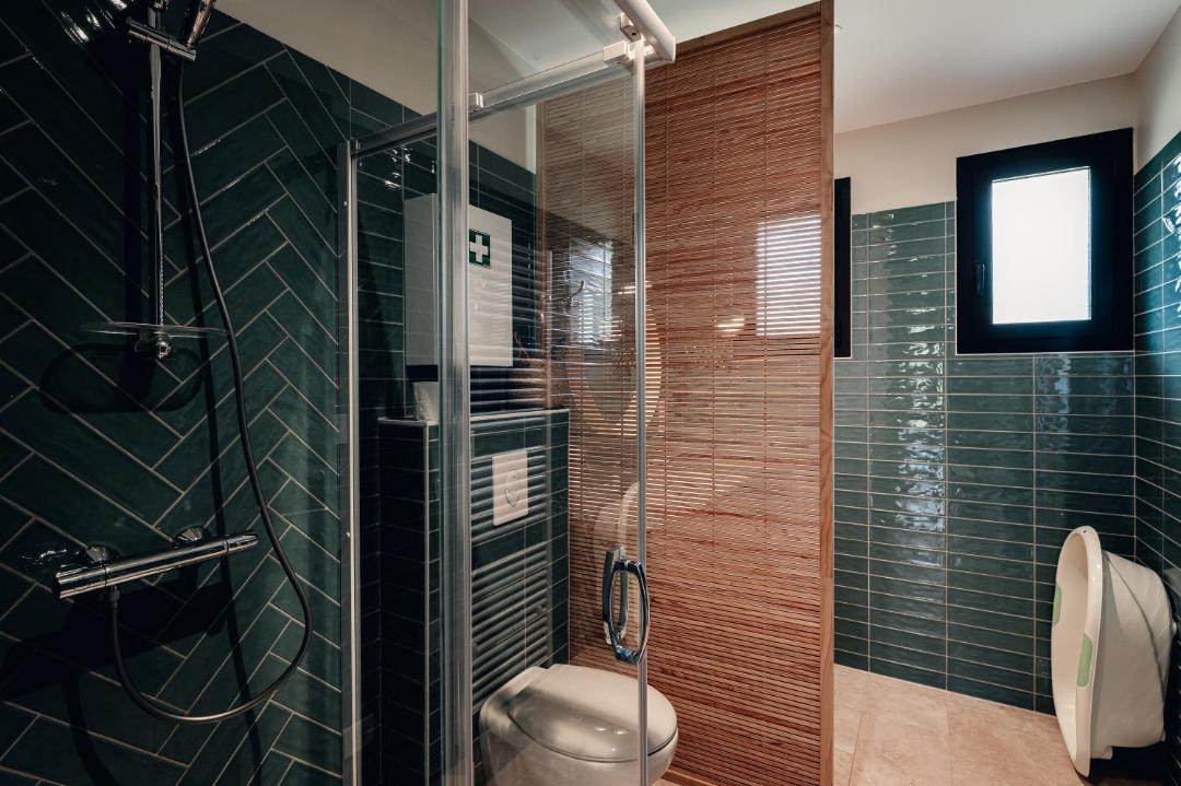 Photo of Bathroom in Saint-Julien-en-Born