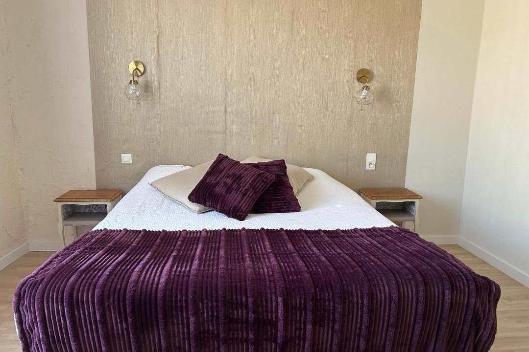 Photo of Bedroom in Les Halles - Valliere