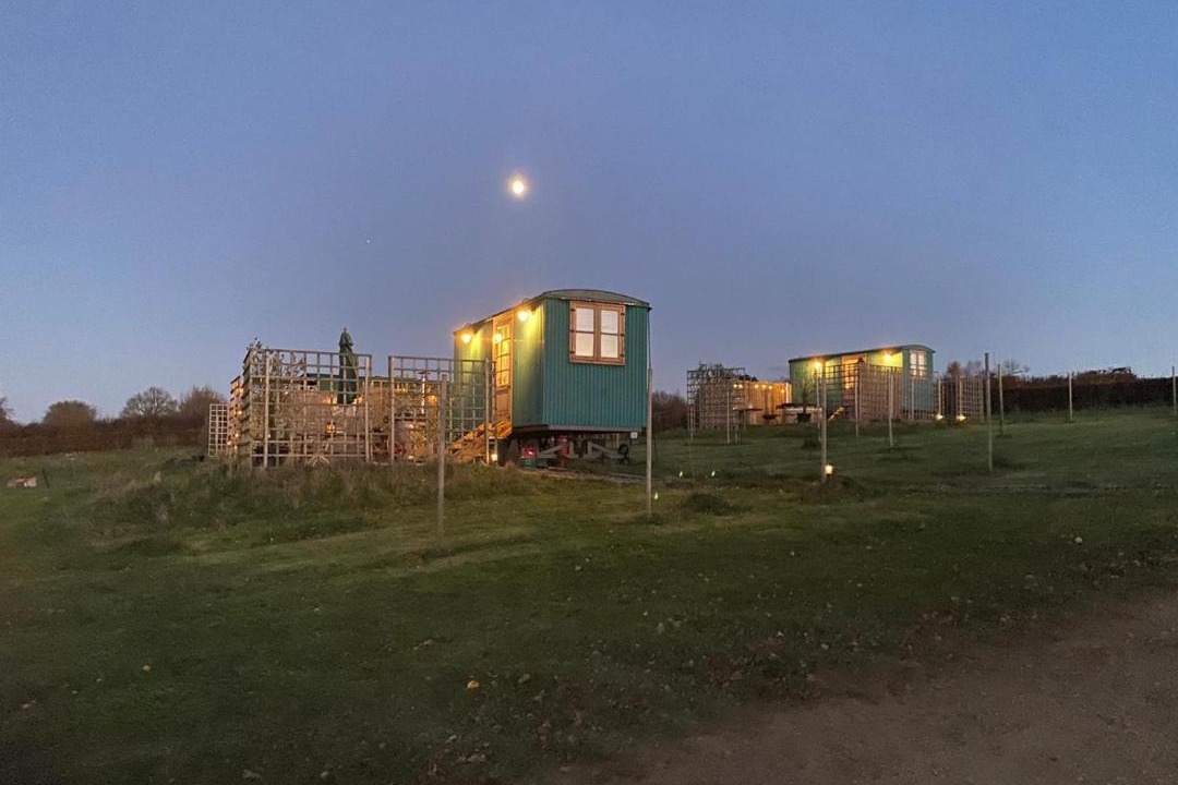 Photo of Others in Longdon