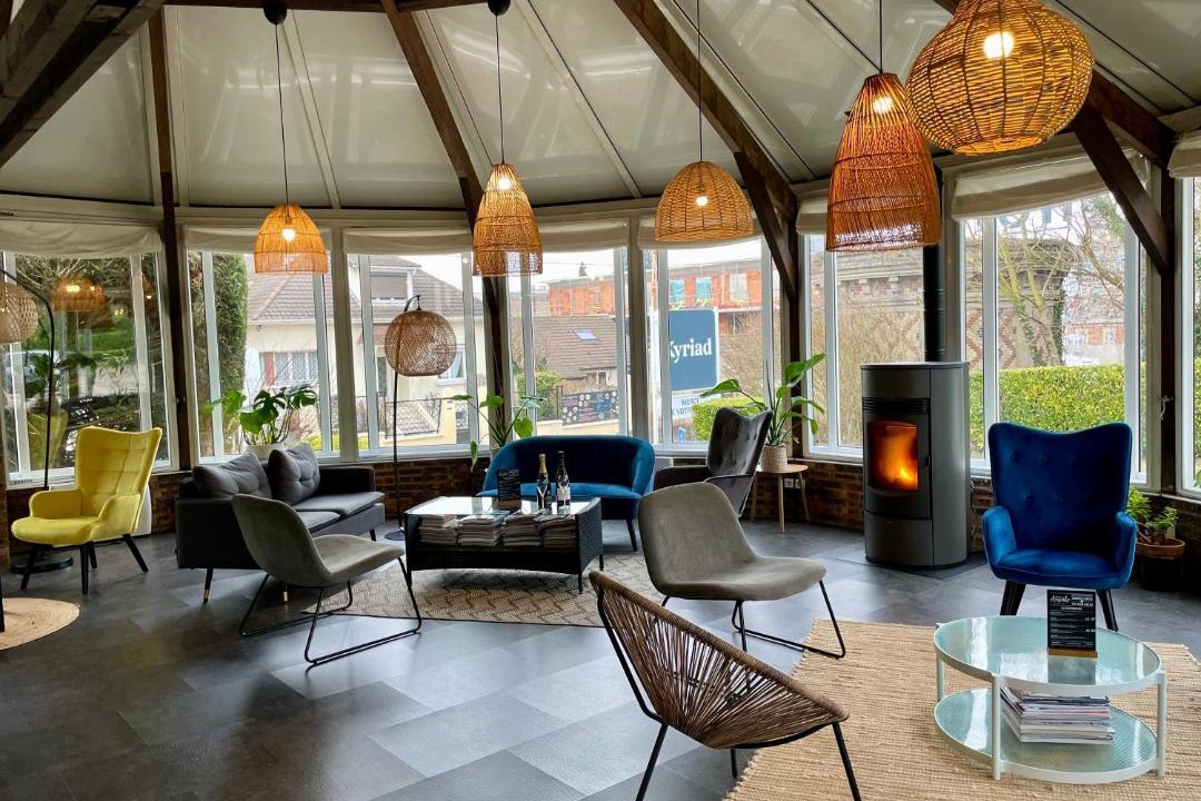 Photo of Others in Epernay