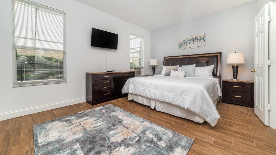 Photo of Bedroom in Windsor Palms