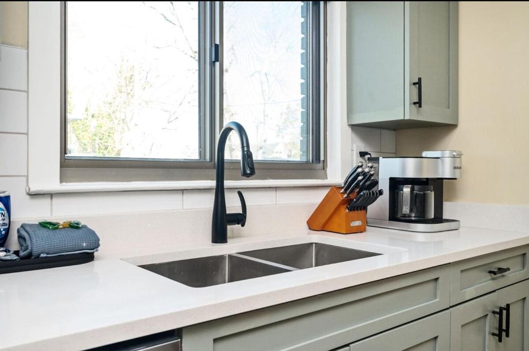 Photo of Kitchen in College Park
