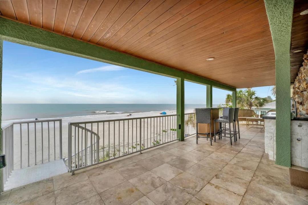 Photo of Patio Balcony in Independence Square