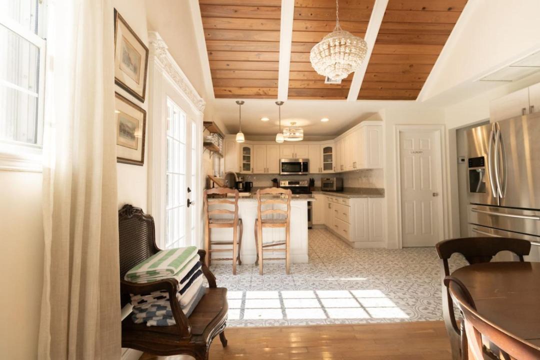 Photo of Kitchen in Pine Gardens North