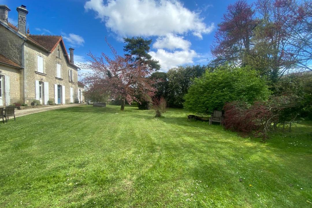 Photo of Others in Aulnay