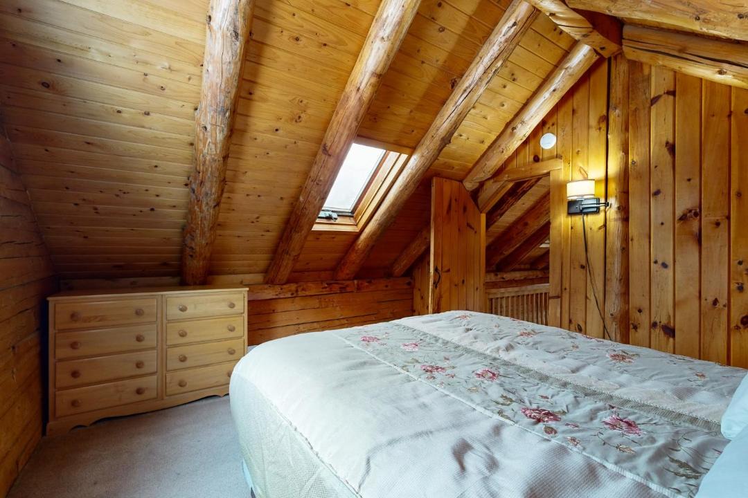 Photo of Others in Twin Mountain