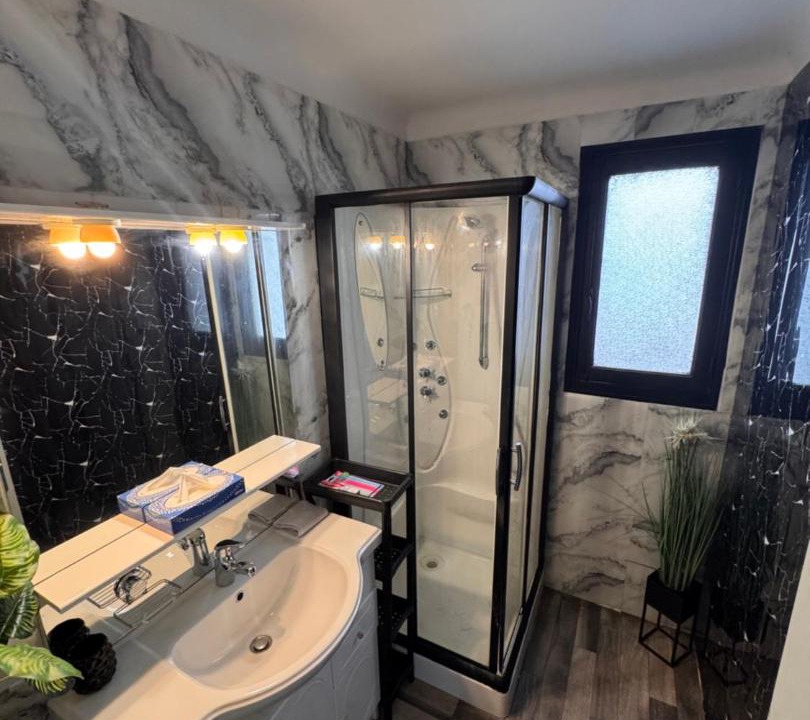 Photo of Bathroom in Saint-Gereon