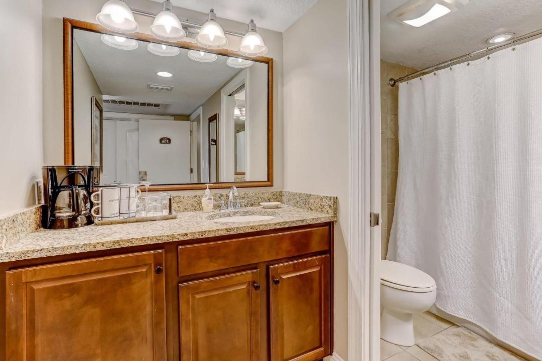 Photo of Bathroom in Fernandina Beach