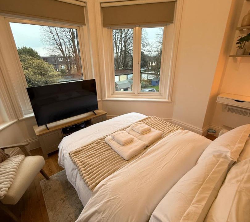 Photo of Bedroom in Surbiton Hill