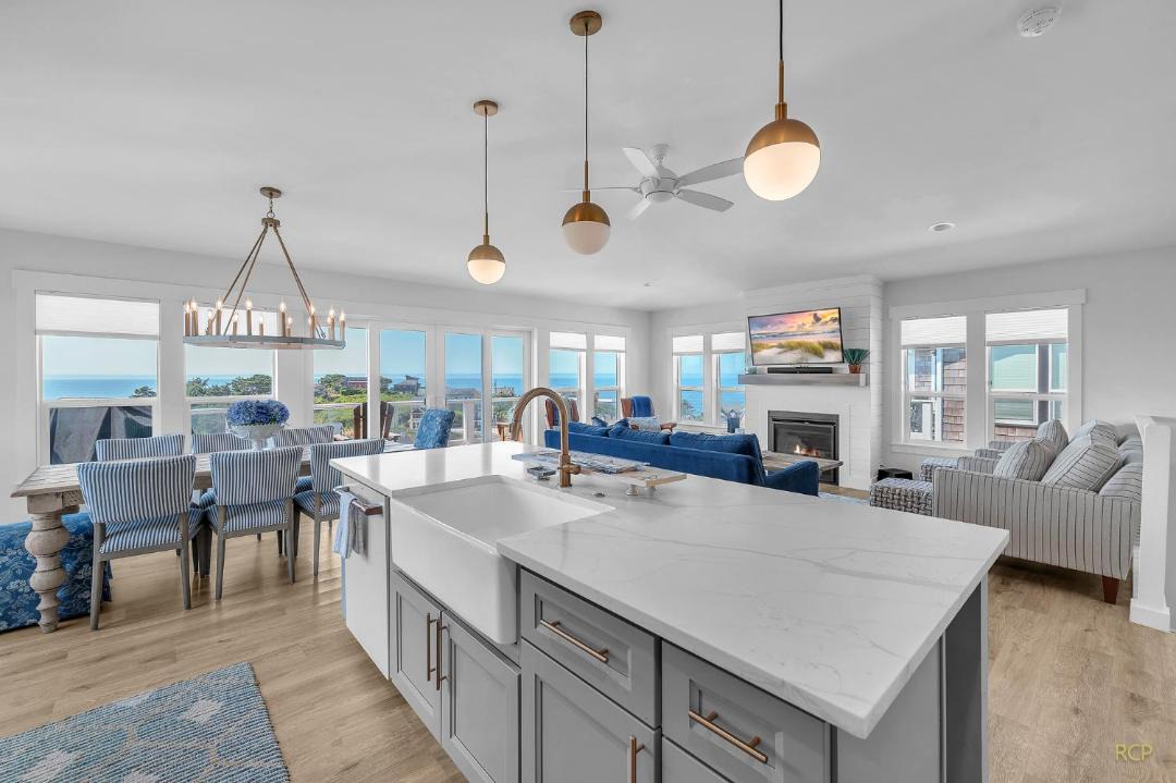 Photo of Others in Nelscott