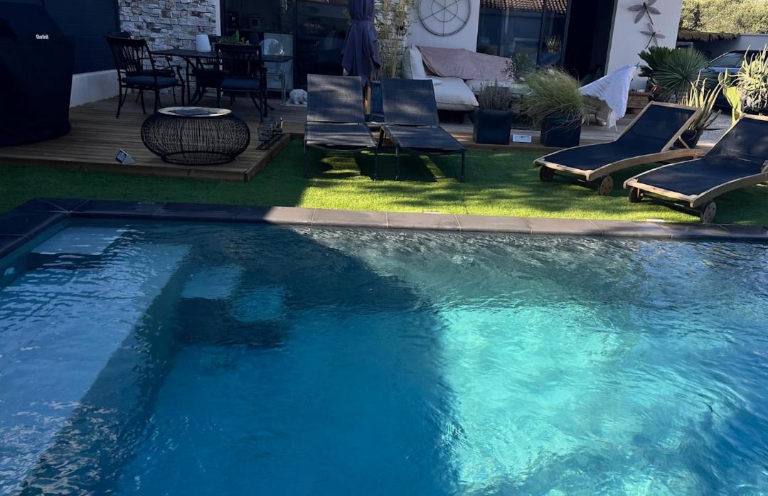 Photo of Others in Chateauneuf-de-Gadagne