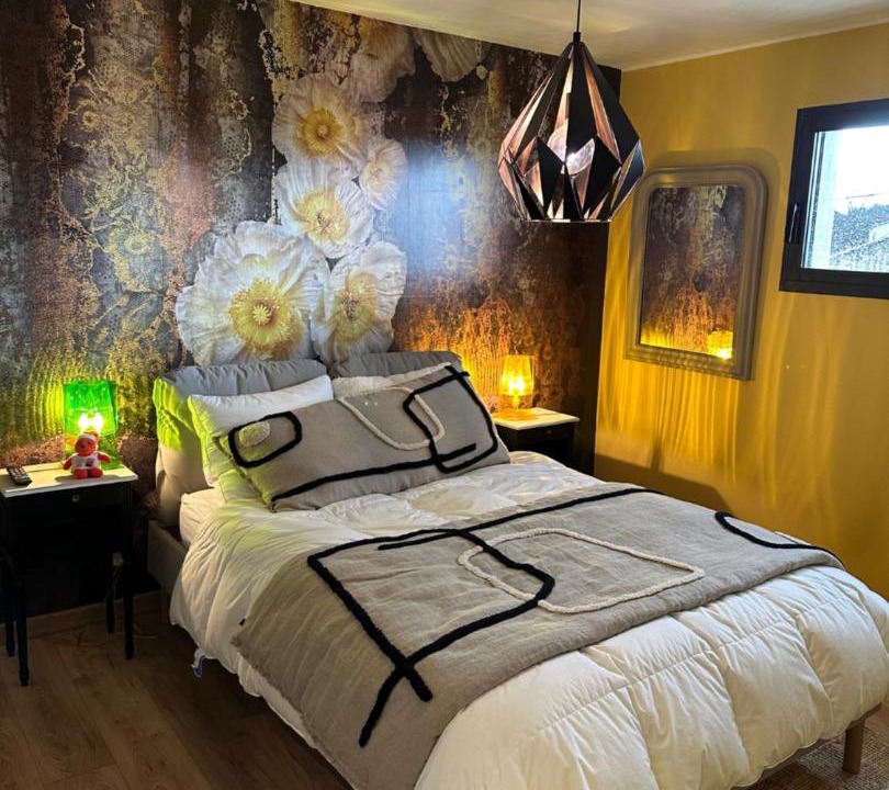 Photo of Bedroom in Chateauneuf-de-Gadagne