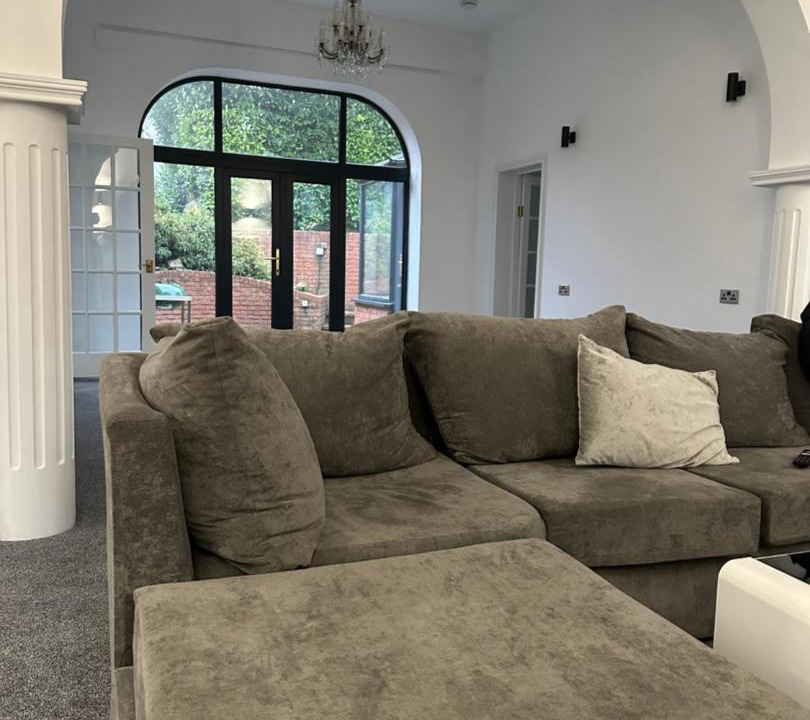 Photo of Livingroom in Medstead