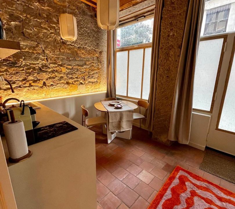 Photo of Others in Old Lyon