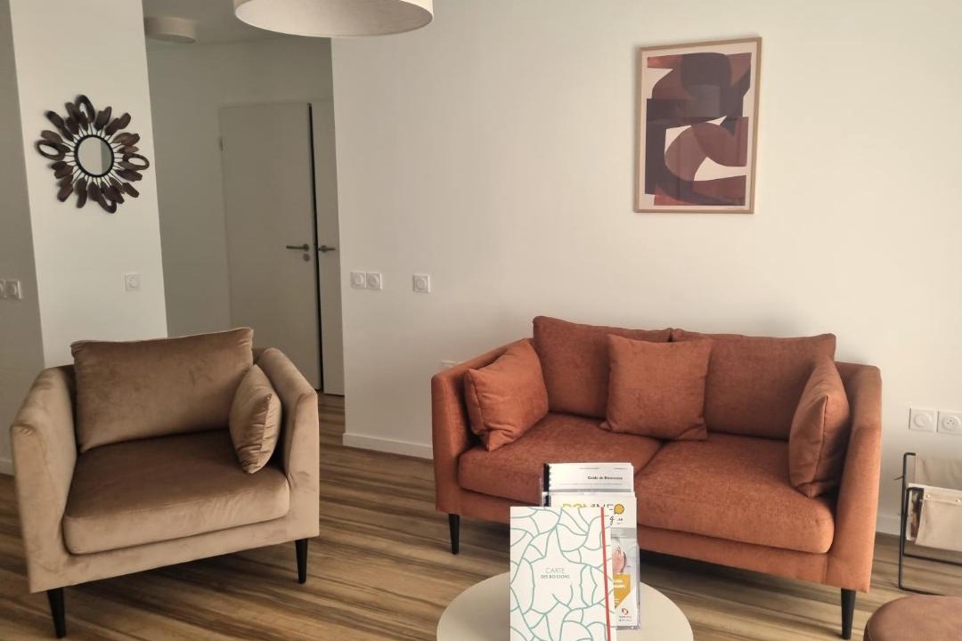 Photo of Livingroom in Plombiees-Les-Dijon