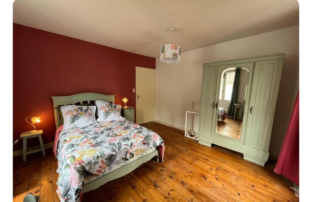 Photo of Bedroom in Aurillac