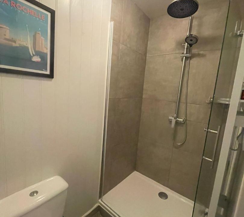 Photo of Bathroom in Reignac