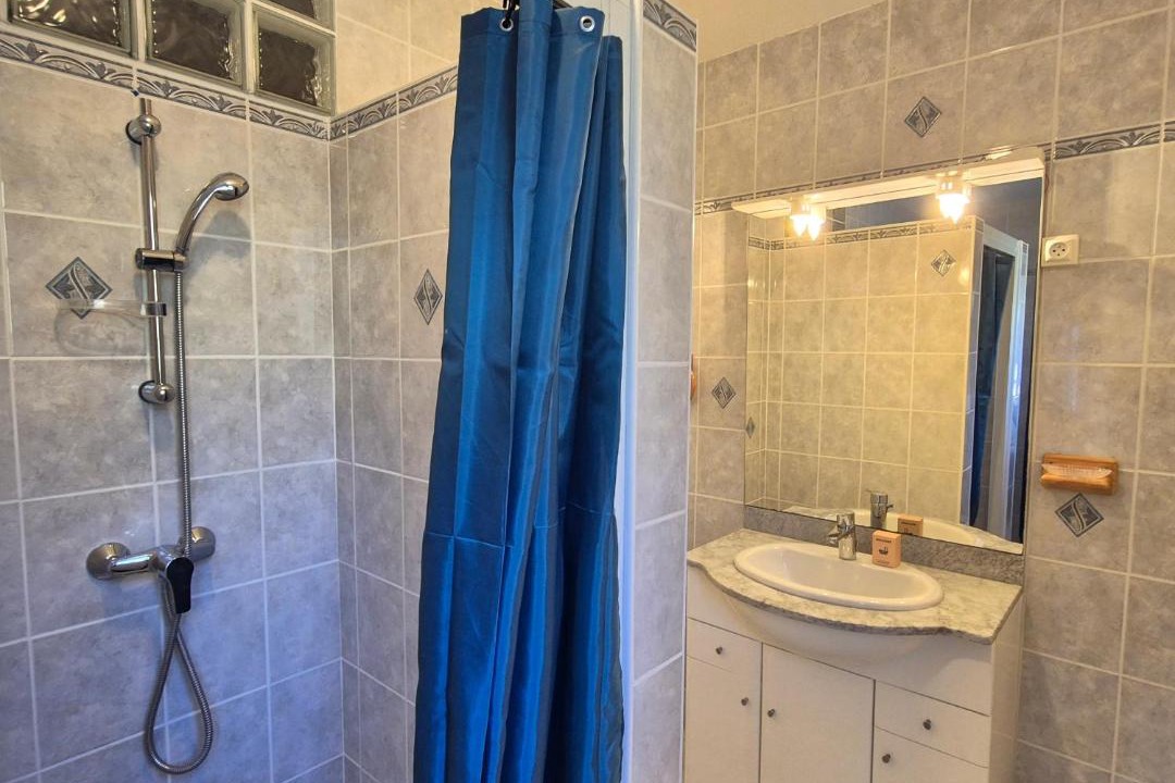 Photo of Bathroom in Lectoure