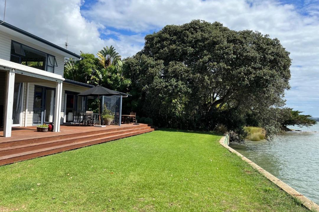 Photo of Others in Clarks Beach