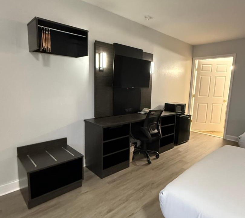 Photo of Bedroom in Cedar Mountain