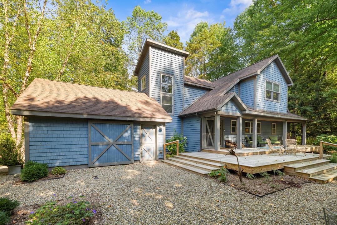 Photo of Others in Three Oaks