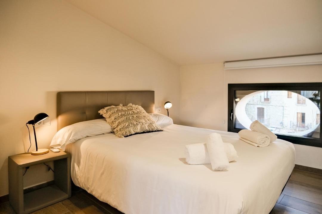 Photo of Bedroom in Besalu