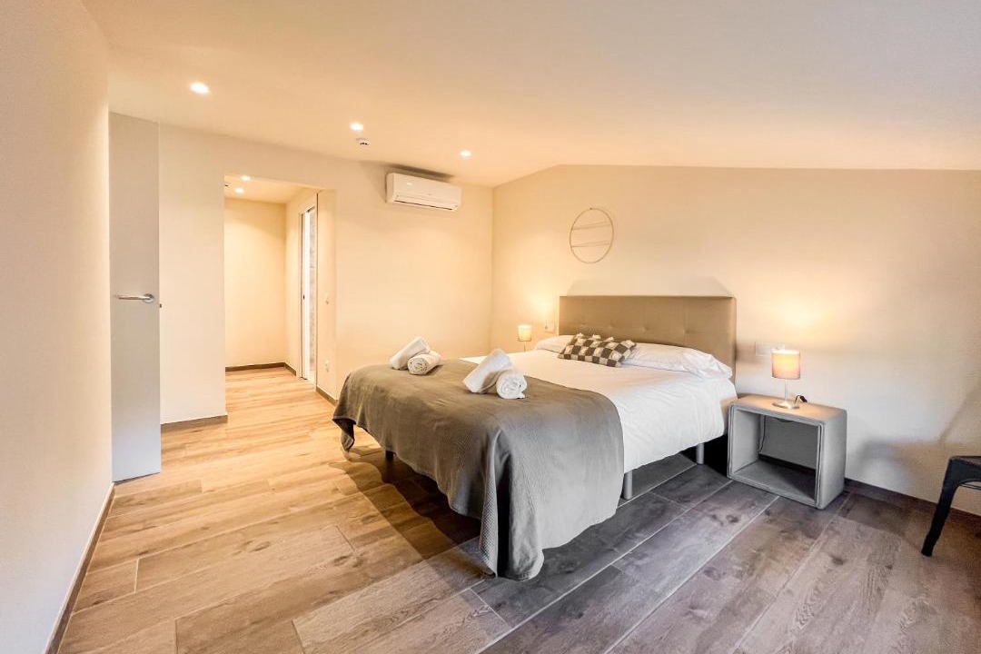 Photo of Bedroom in Besalu