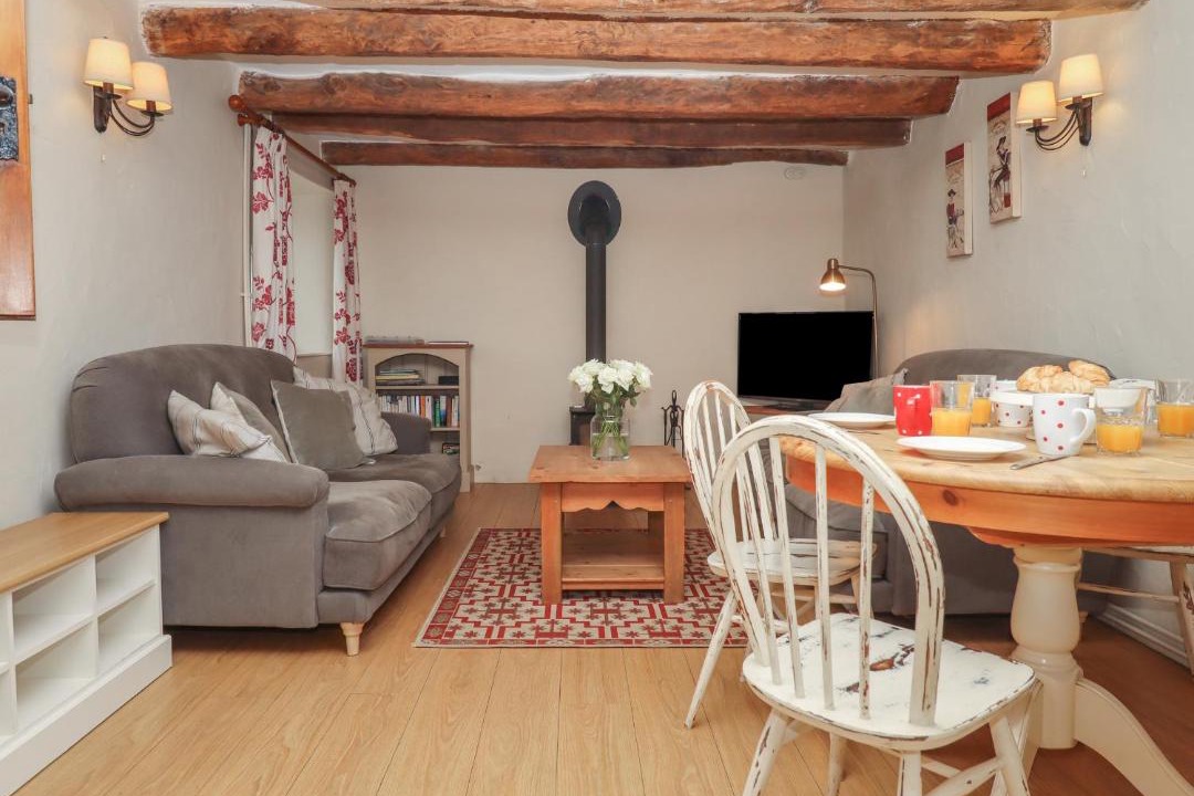 Photo of Others in Broadwoodkelly