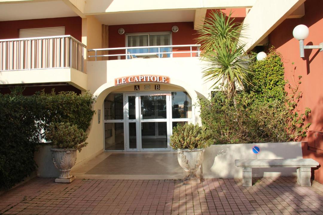 Photo of Buildings in Frejus Port