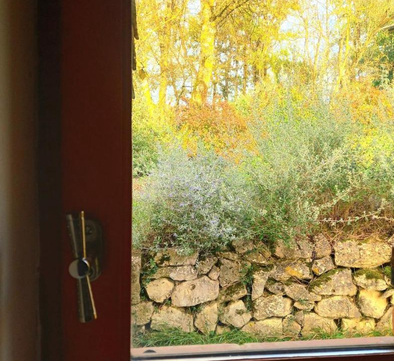 Photo of Others in Sarrant