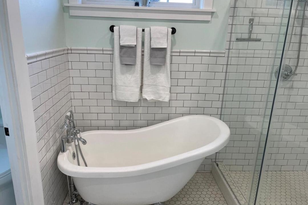 Photo of Bathroom in Brownsville