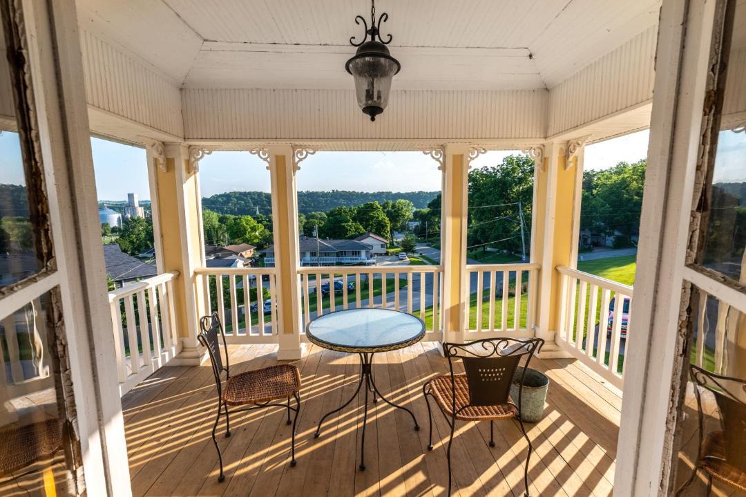 Photo of Patio Balcony in Elkader