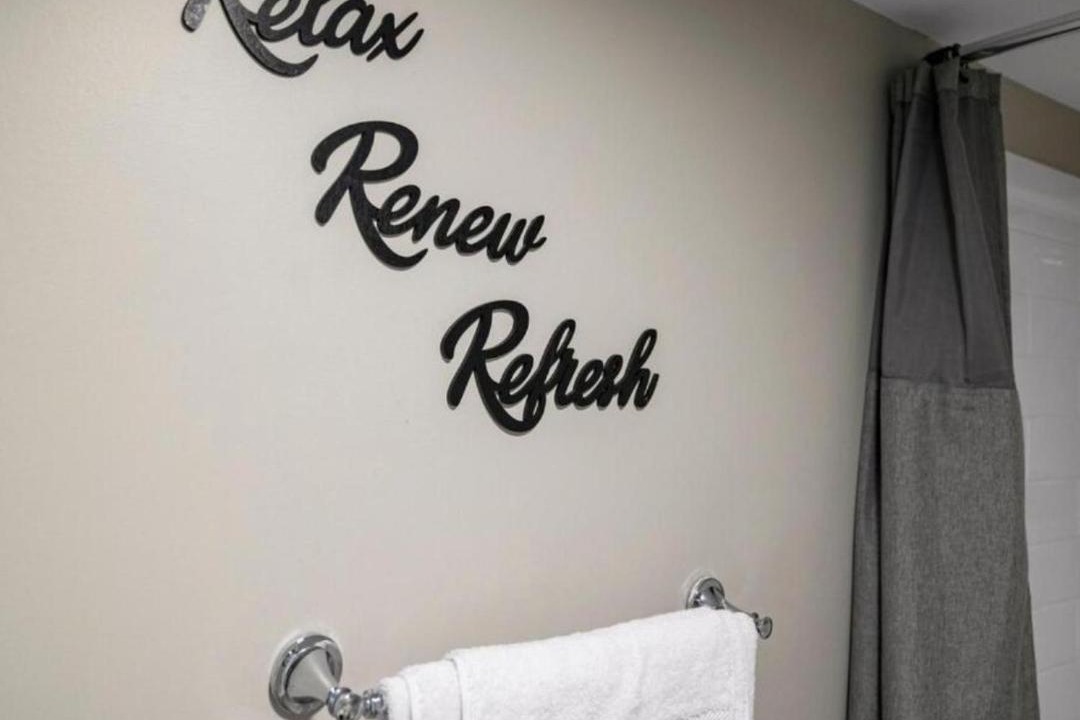 Photo of Bathroom in Rockland Lake