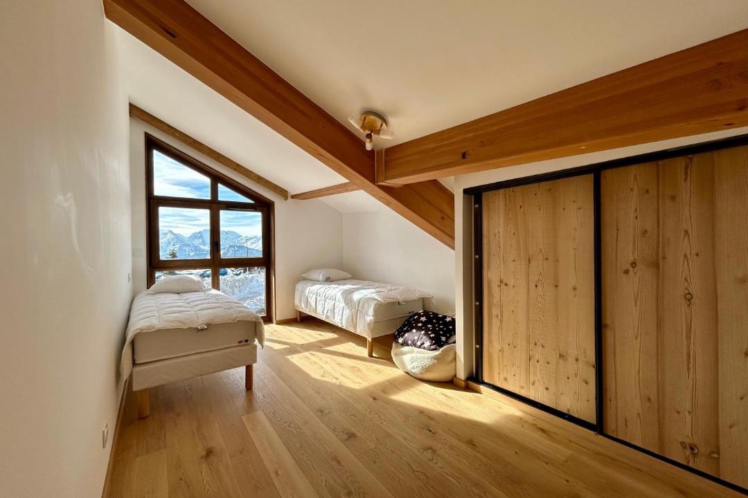 Photo of Bedroom in Eclose-Est