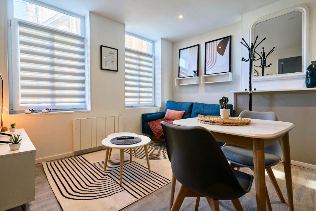 Photo of Others in Carvin