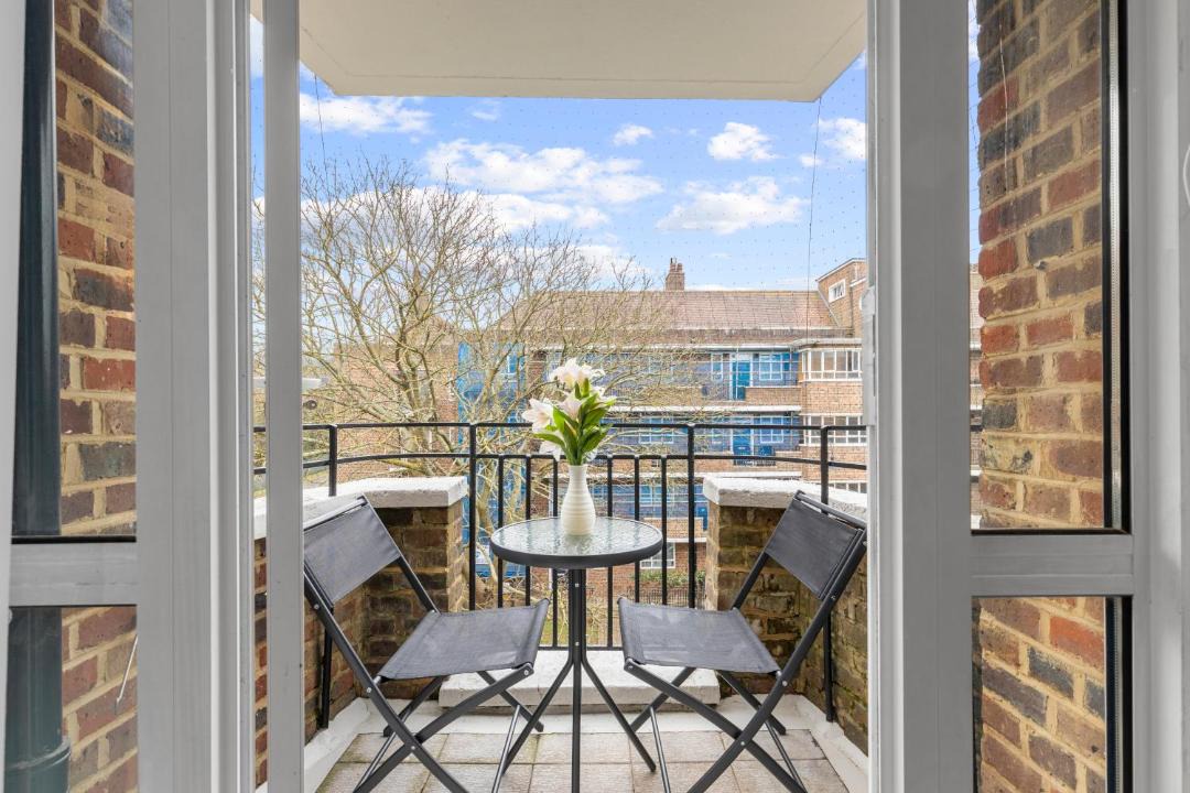 Photo of Patio Balcony in College