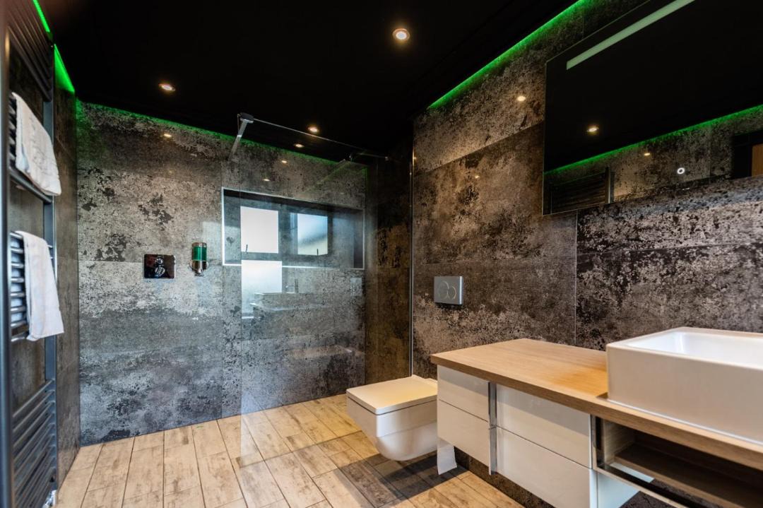 Photo of Bathroom in North Shore