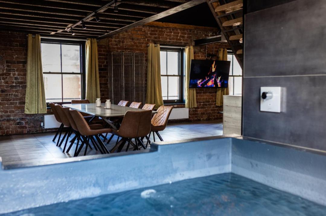 Photo of Others in North Shore