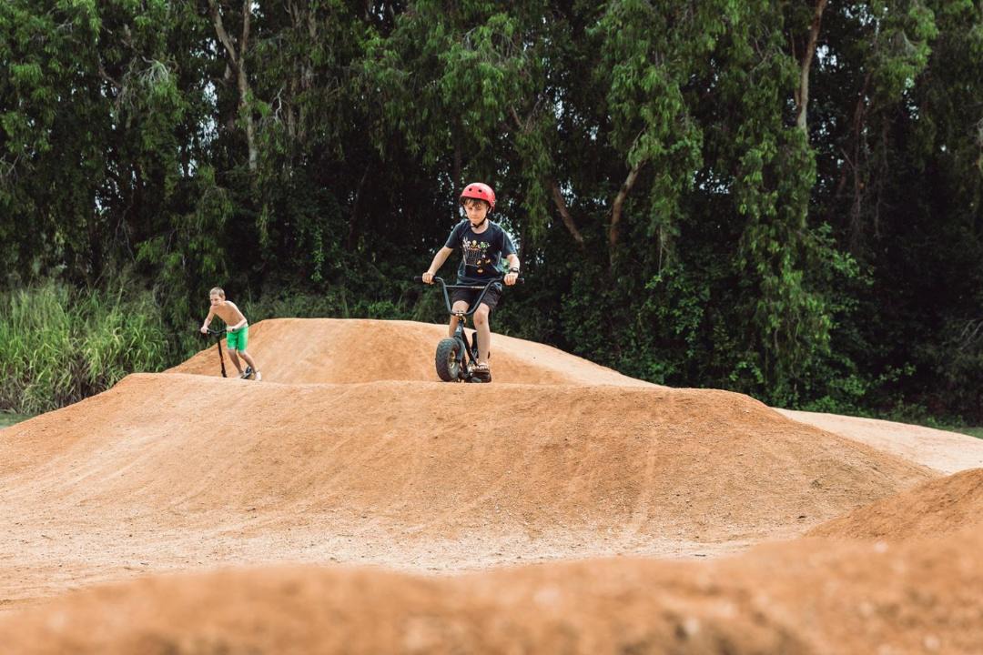 Photo of Others in Rollingstone