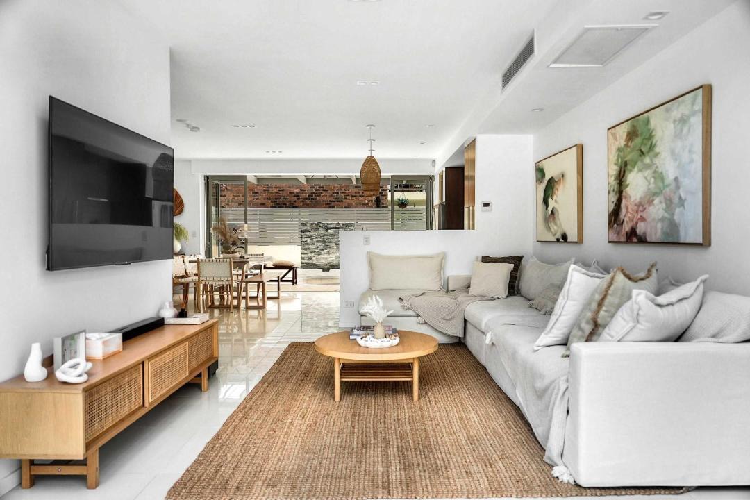 Photo of Others in Broadbeach