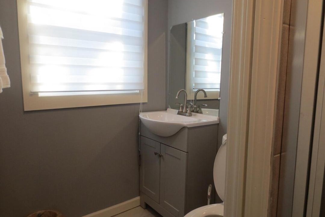 Photo of Bathroom in Mount Berry
