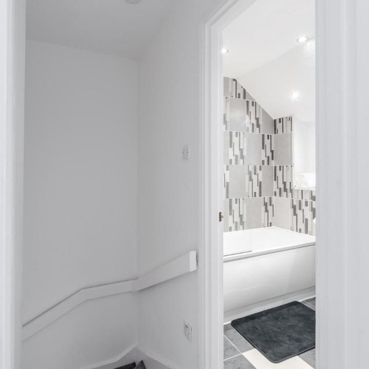 Photo of Others in Thamesmead