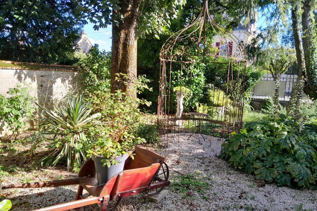 Photo of Others in Mamers