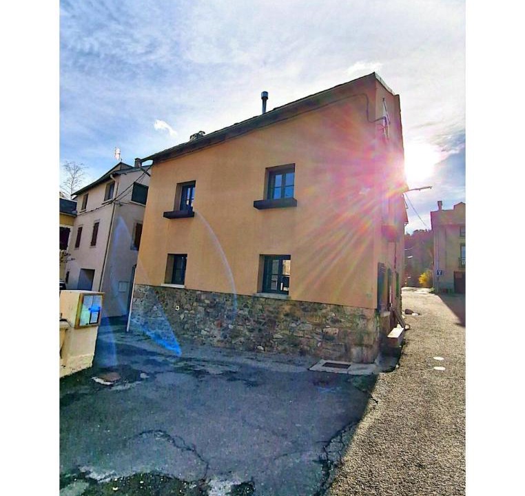 Photo of Others in Querigut