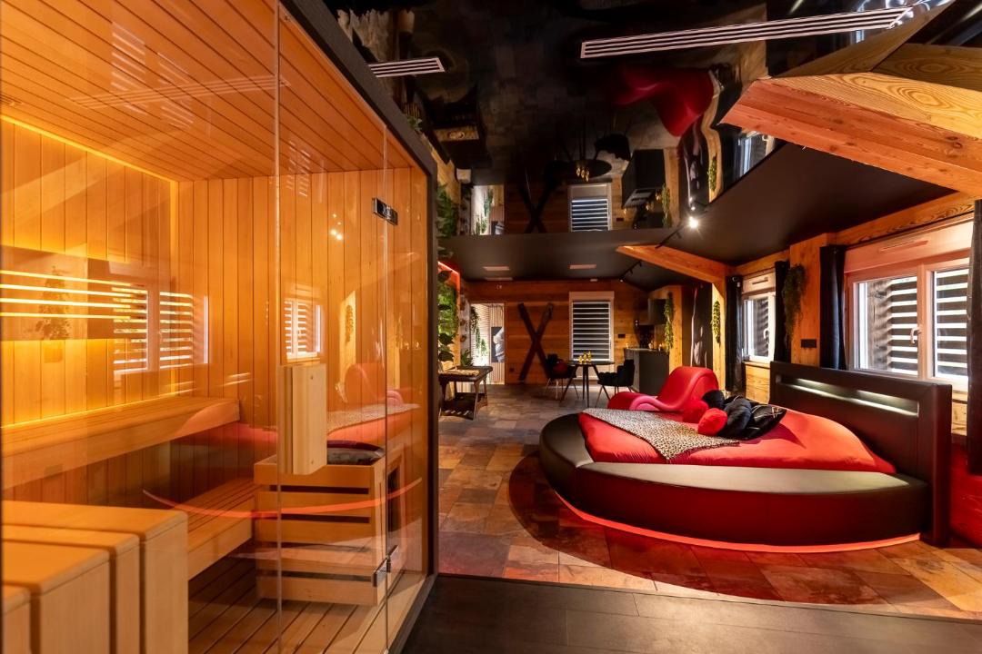 Photo of Others in Ornans