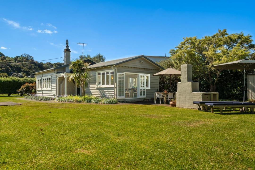 Photo of Others in Surfdale